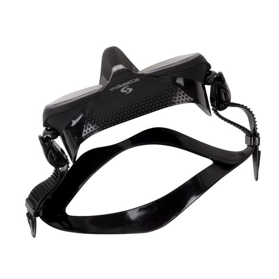 Маска микрообъемная Scorpena F3 черная