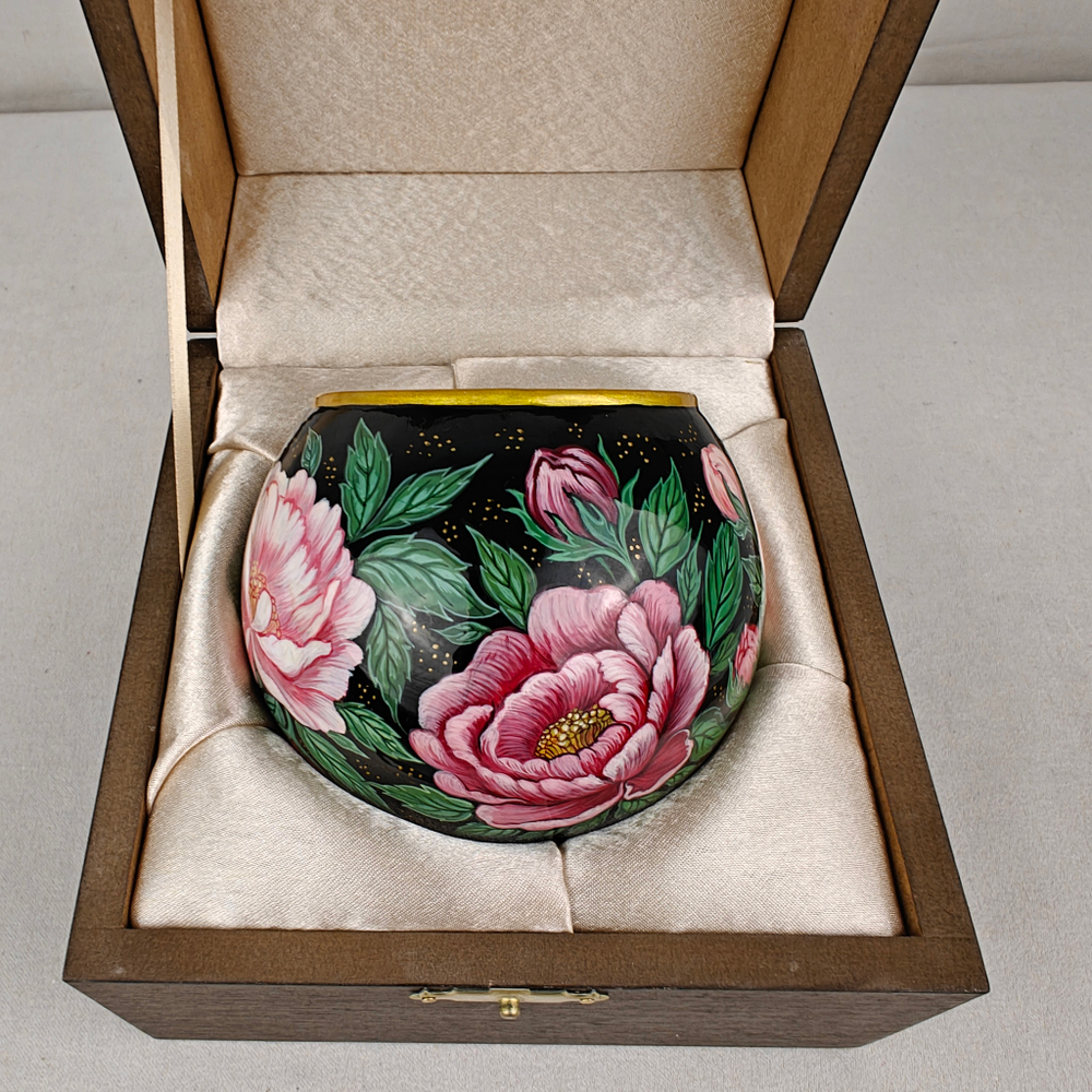 Вазочка с ручной росписью Палех "Пионы"