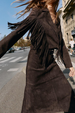 ZARA КУРТКА ИЗ ИСКУССТВЕННОЙ ЗАМШИ С БАХРОМОЙ, ШОКОЛАДНО-КОРИЧНЕВЫЙ