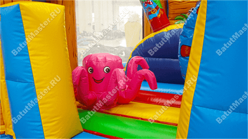 Коммерческий надувной батут "Весёлый пират"