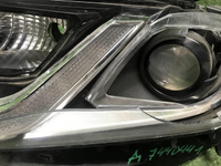 Битая Фара левая Toyota Camry xv70 (2017-н.в.) LED