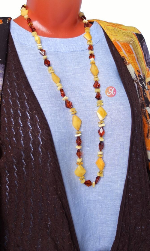 бусы из янтаря разноцветные кристаллы