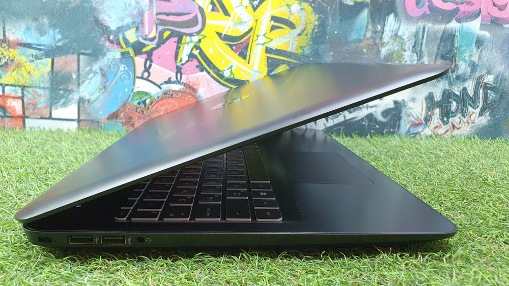 Игровой HP i5-7/6Gb/GTX950M 2GB/FHD/ PAVILION GAMING 15-BC305UR (2PP56EA)/ Windows 10