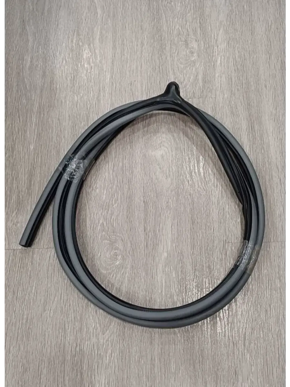 Уплотнительные резинки для Chevrolet Lacetti Правый и Левый