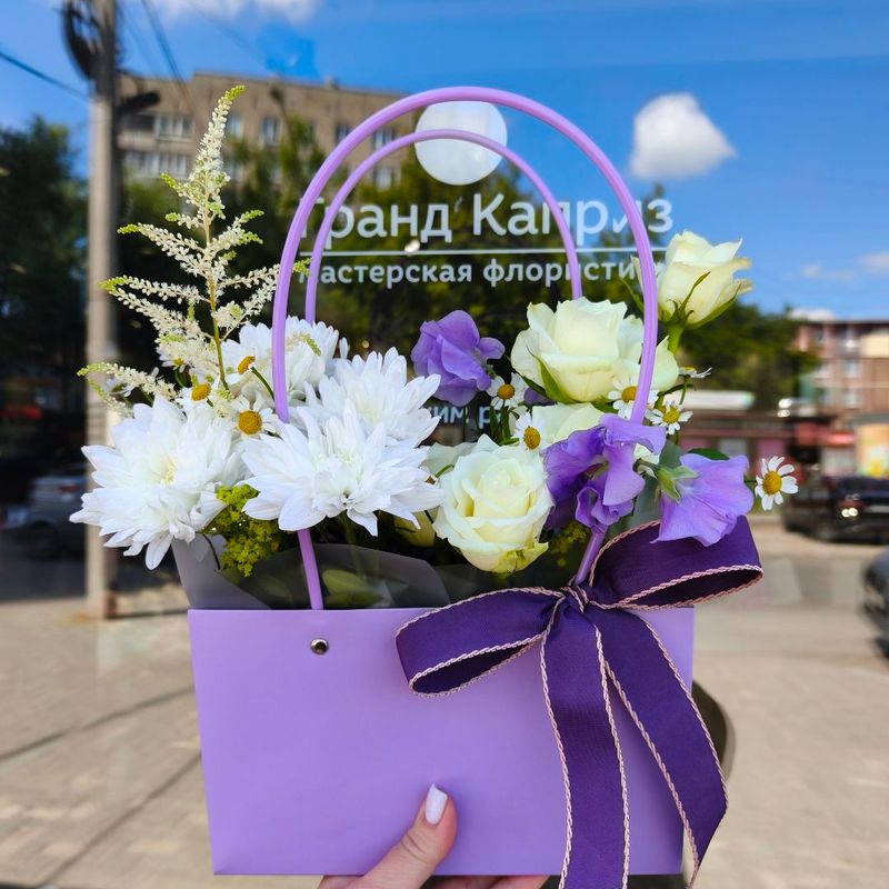 Композиция в сумочке с розой Композиция в сумочке с розой
