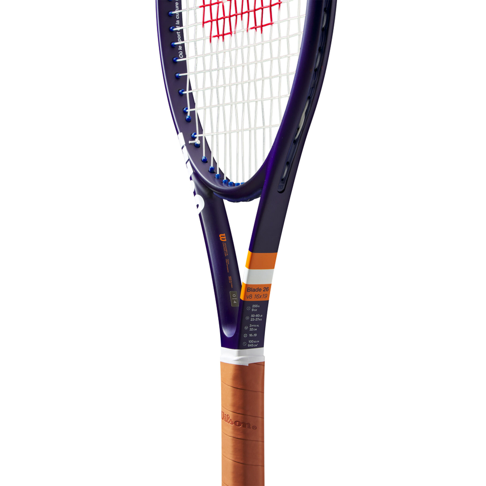 Теннисная ракеткаДетская теннисная ракетка Wilson Blade 26 Junior Racket