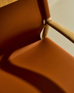 Кресло Jan из переработанной кожи светло-коричневого цвета и ясеня в натуральном цвете