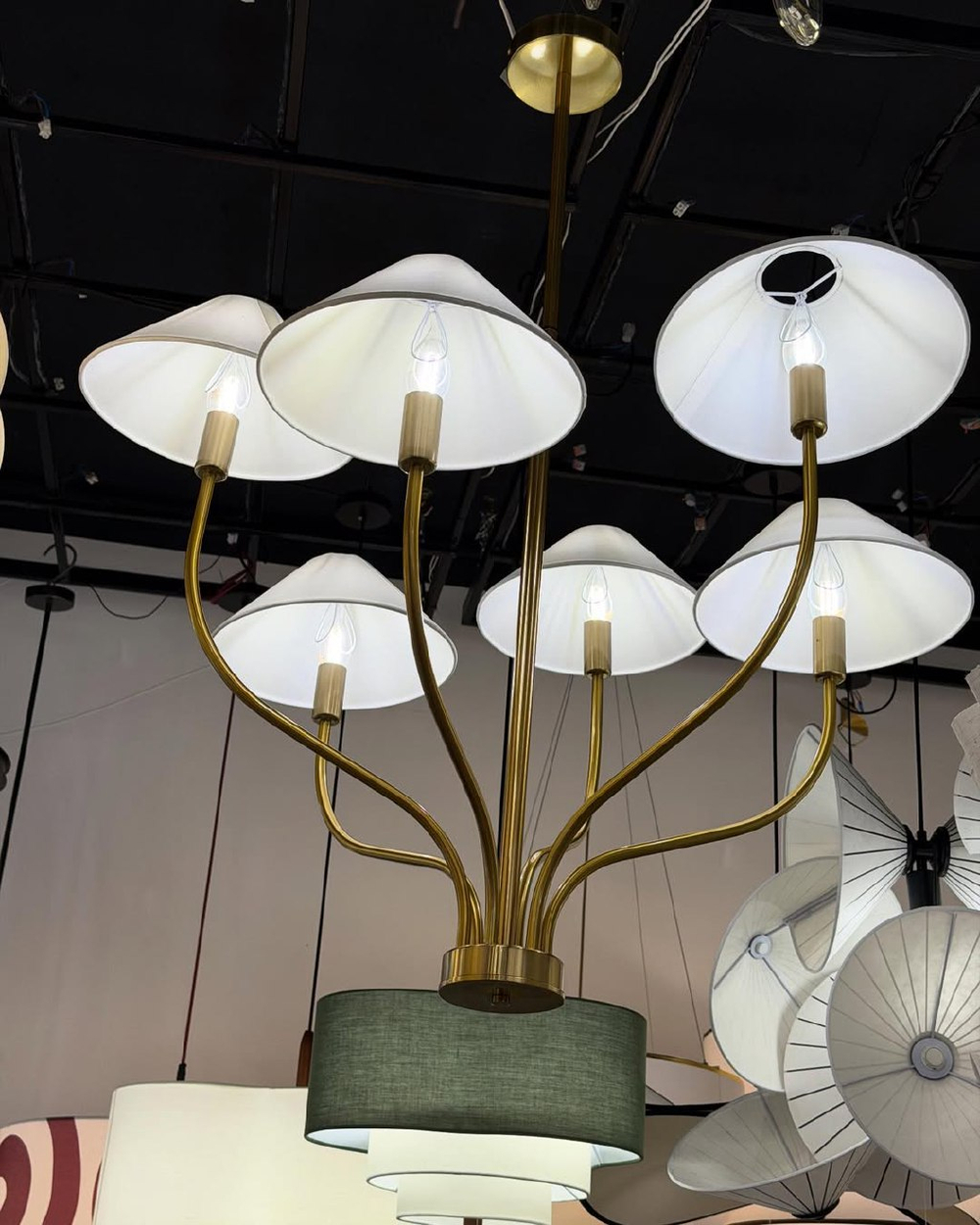 Абажурная люстра из латуни и бра ✨