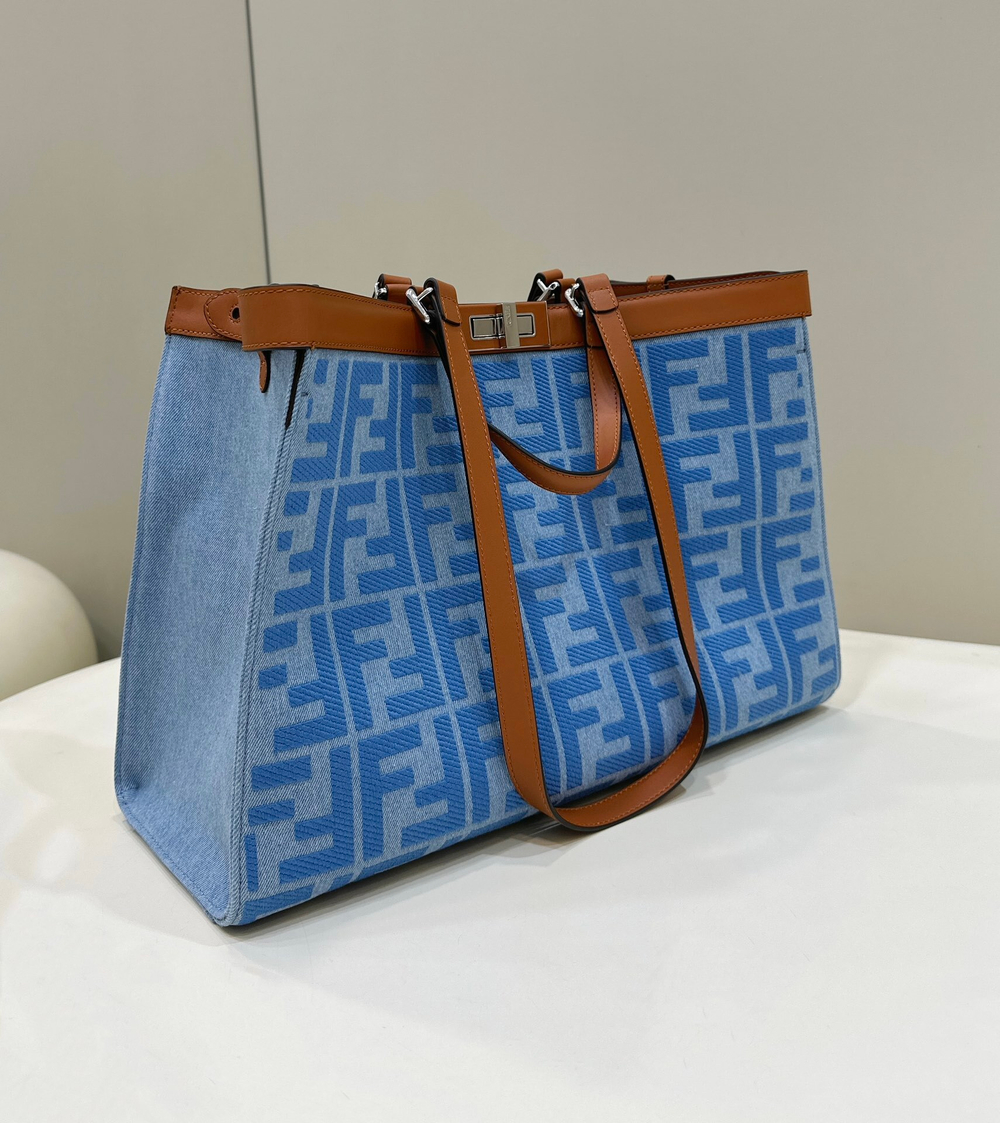 Fendi X-Tote