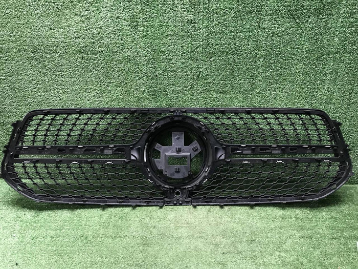 Решетка радиатора Mercedes GLE V167 (2018-2024)