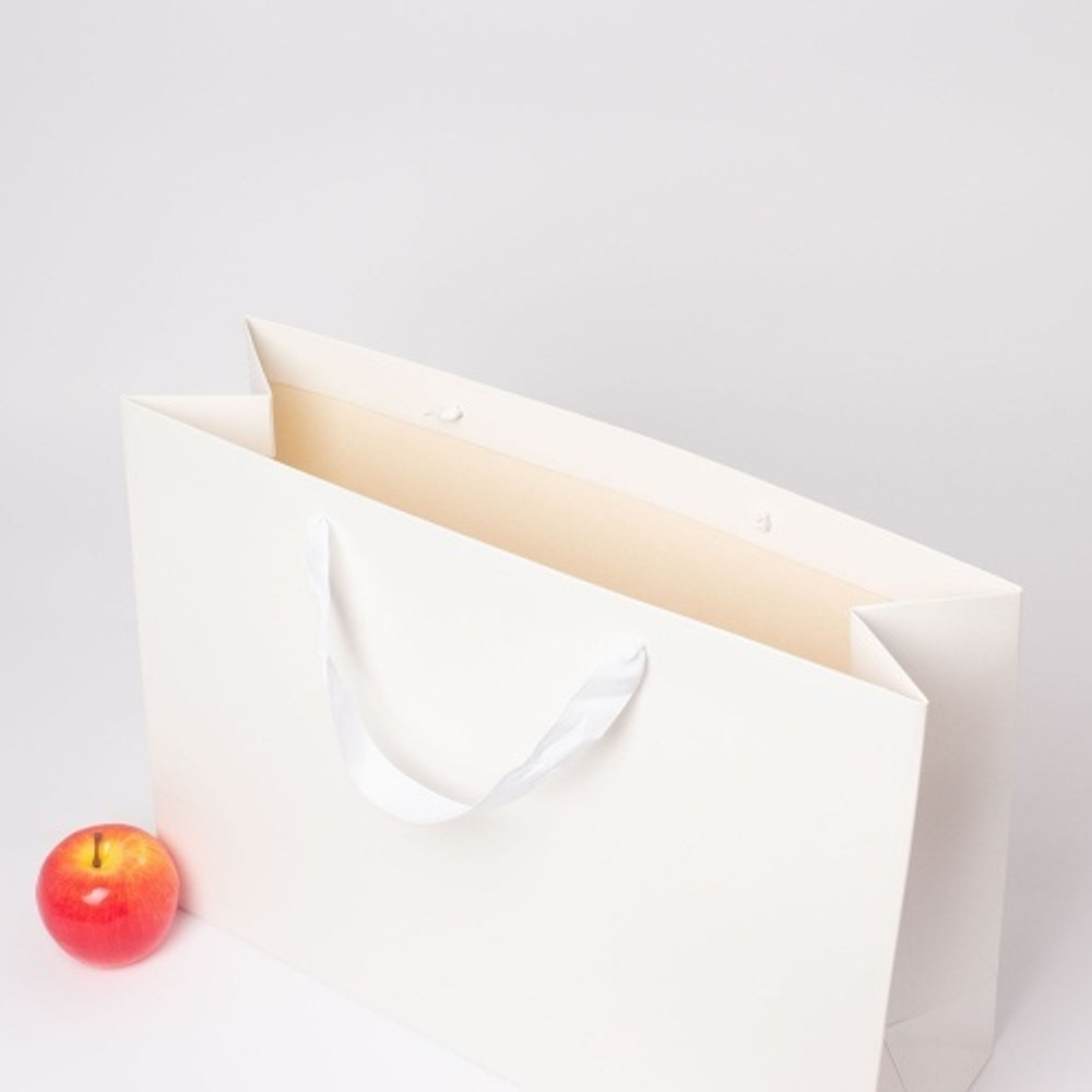 Пакет 47x34x16, белый, лента, картон VIP