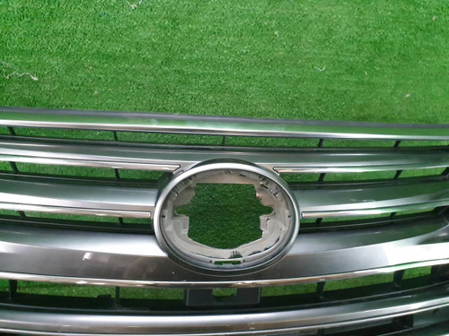 Решетка радиатора Lexus LX 3 (2015-2023)