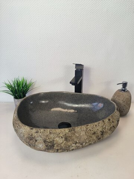 Раковина из речного камня RS-65607 50*40*15 из натурального камня