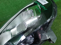 Битая Фара левая Peugeot Traveller (2016-н.в.) галоген
