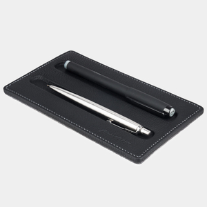 Подставка кожаная для ручек черного цвета