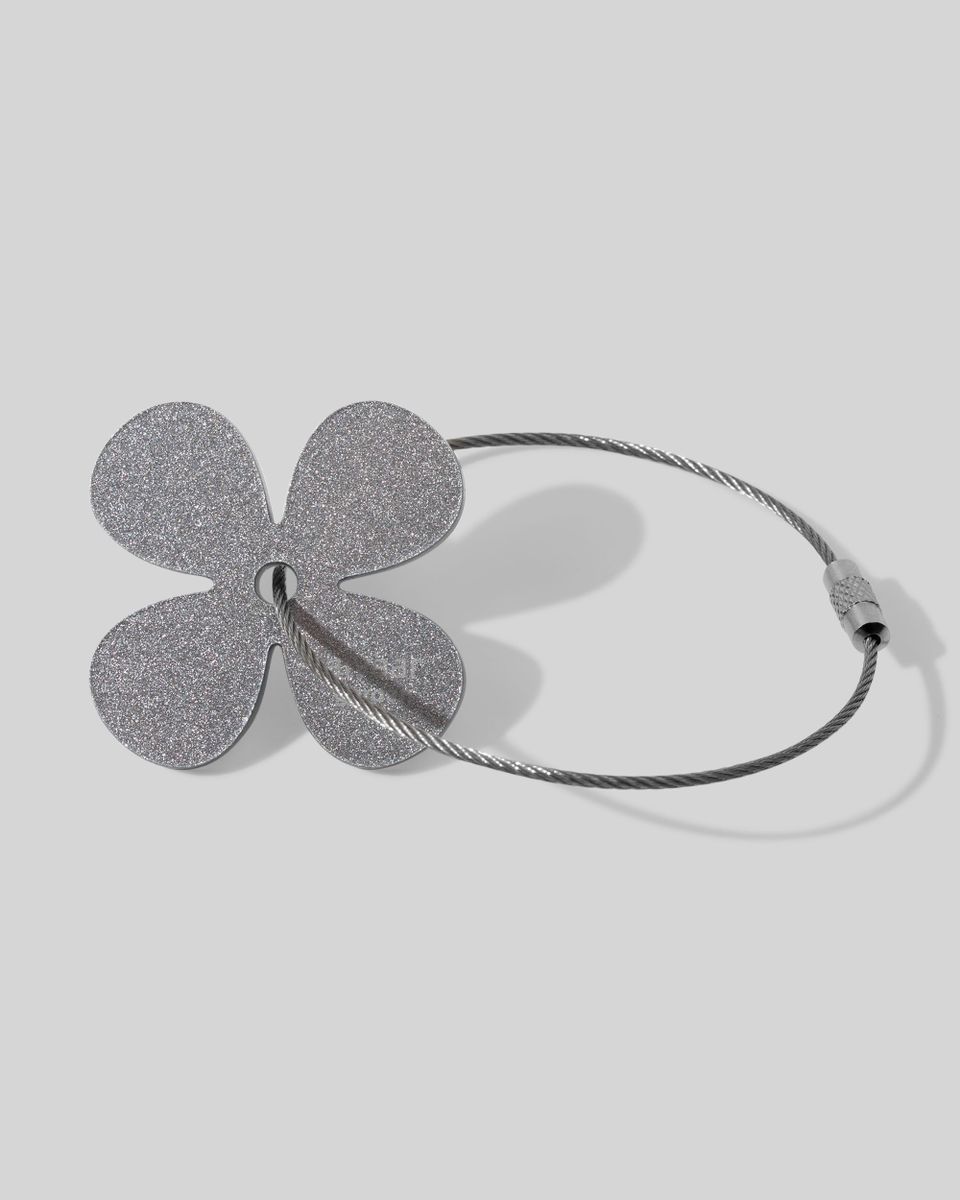 Большой брелок Flower Silver