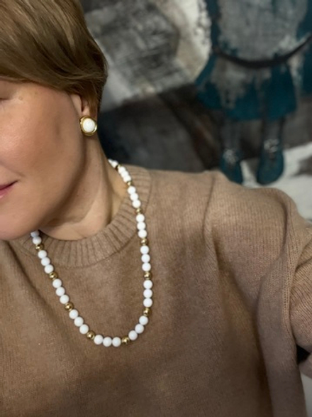 Белые бусы NAPIER 60см