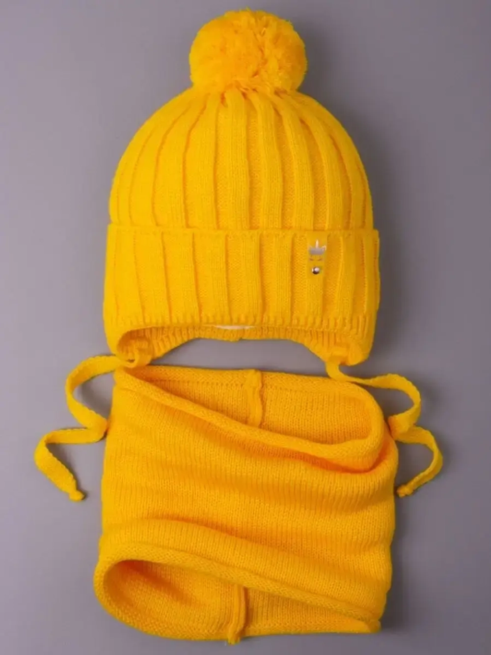 Шапка для девочек осенняя и снуд