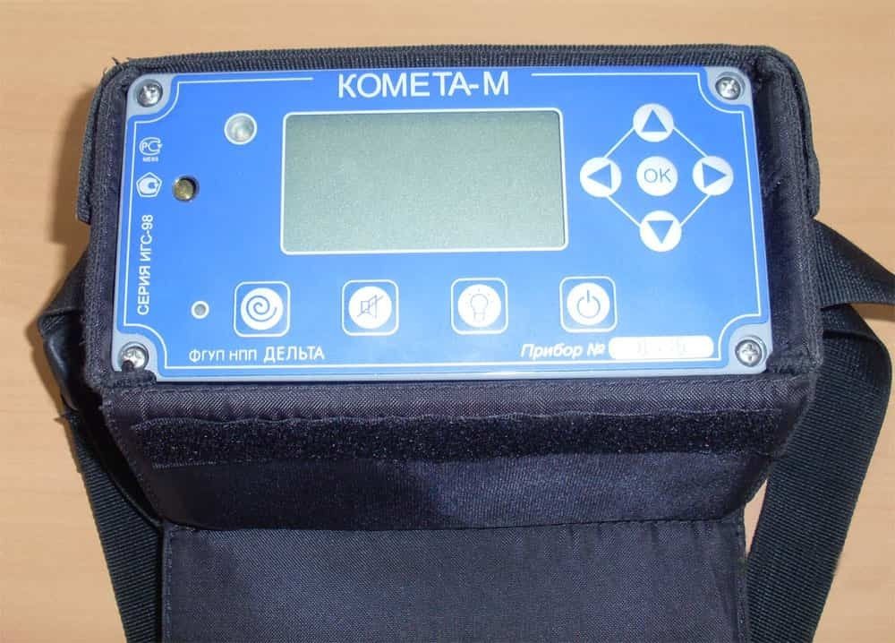 Газосигнализатор ИГС-98 «Комета М-4» (кислород O2, сероводород H2S, оптические сенсоры на метан CH4 и углекислый газ CO2) с принудительным пробоотбором и поверкой