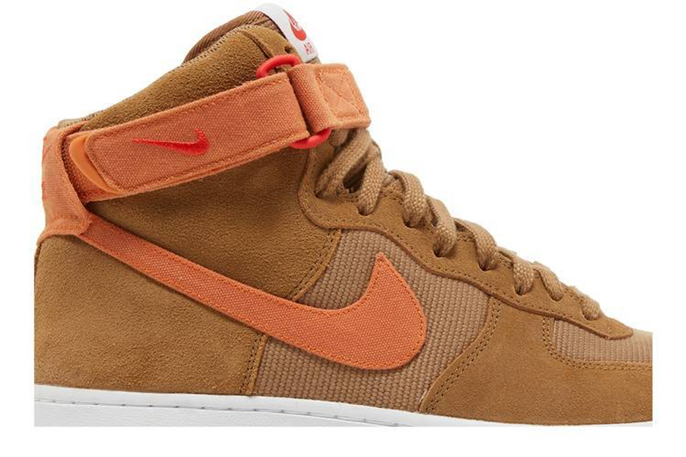 Кроссовки Nike Air Force 1 07 Lx