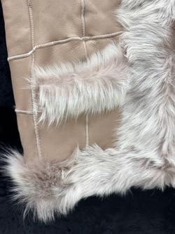 Жилет из натуральной овчины. 54-56 Размер