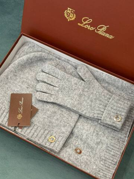 Комплект Loro Piana (шарф + шапка + перчатки)