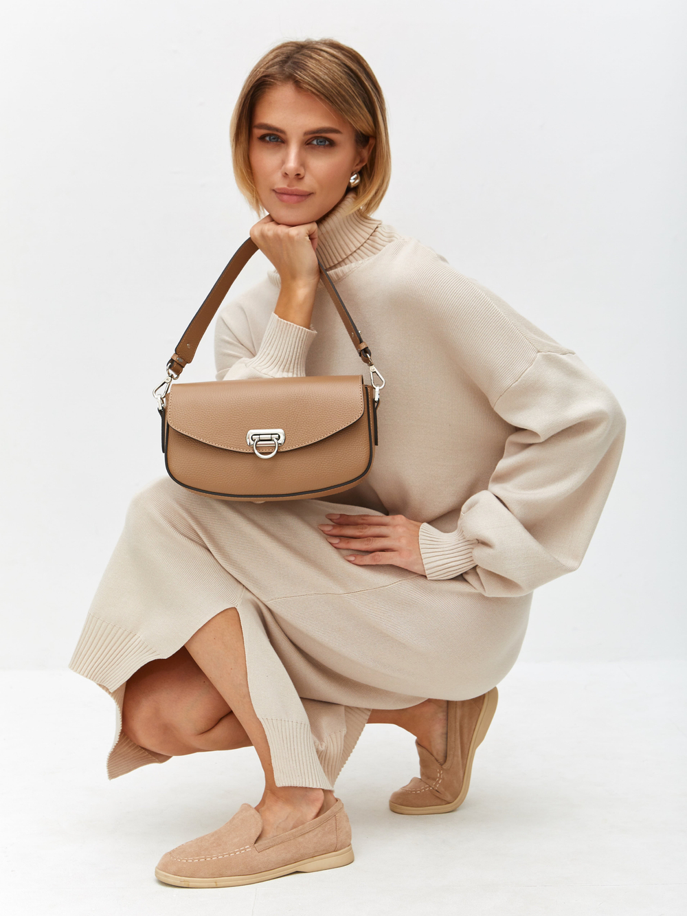 Сумка кожаная на плечо кросс-боди капучино