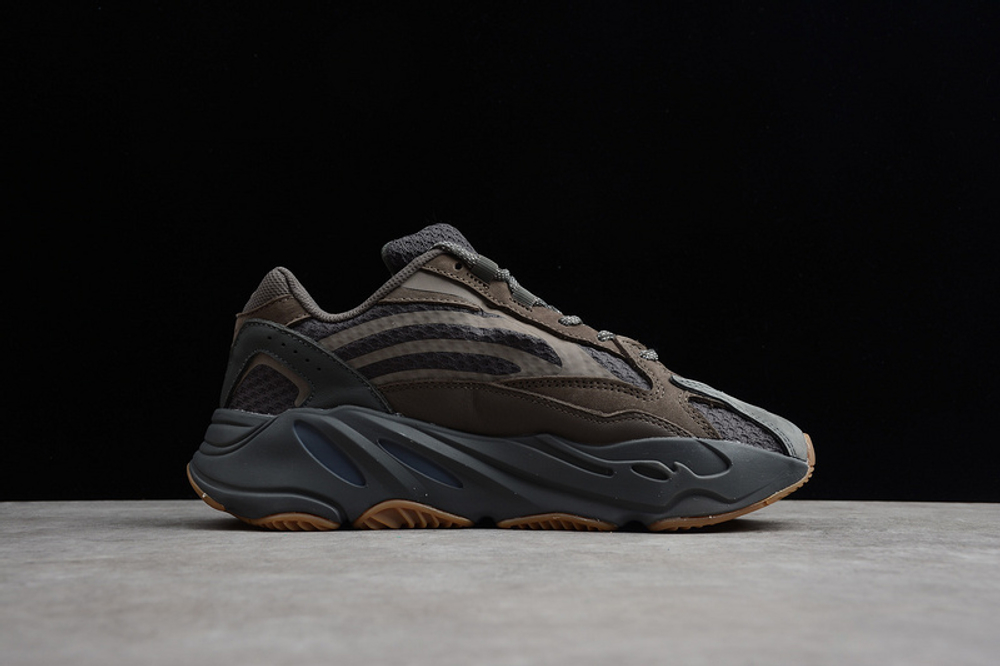 adidas Yeezy Boost 700 V2 Geode