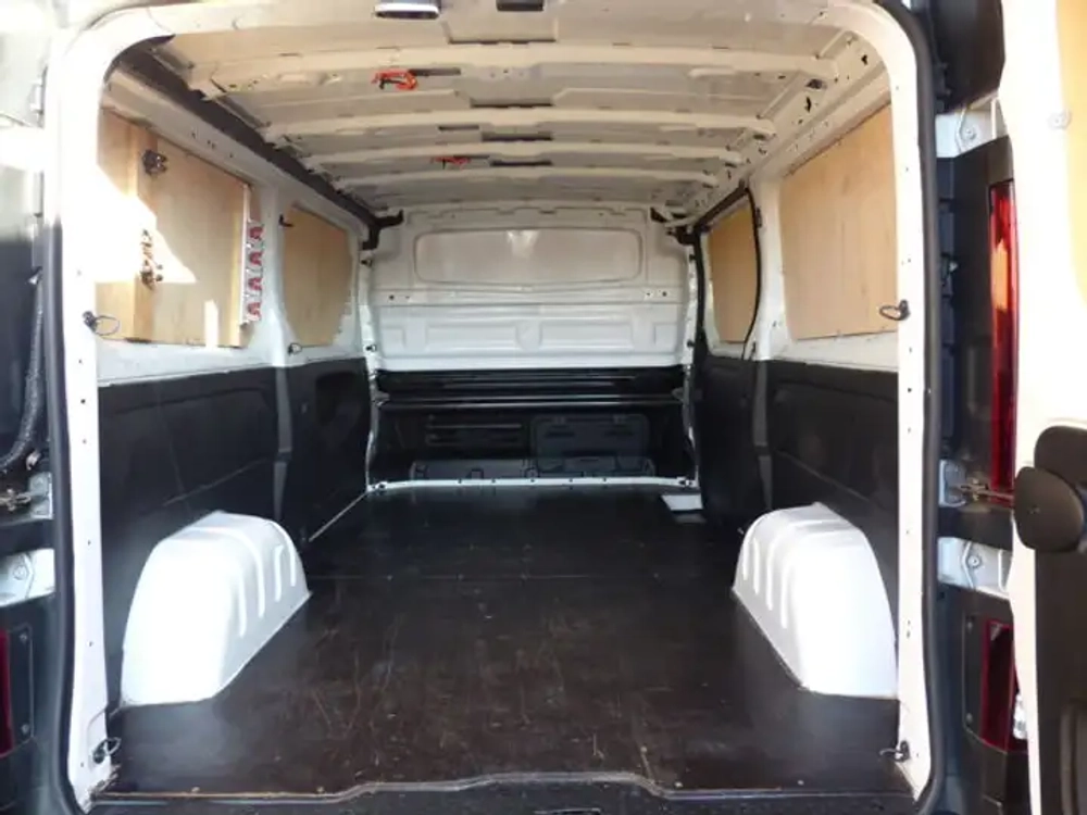 Renault Trafic L1H2