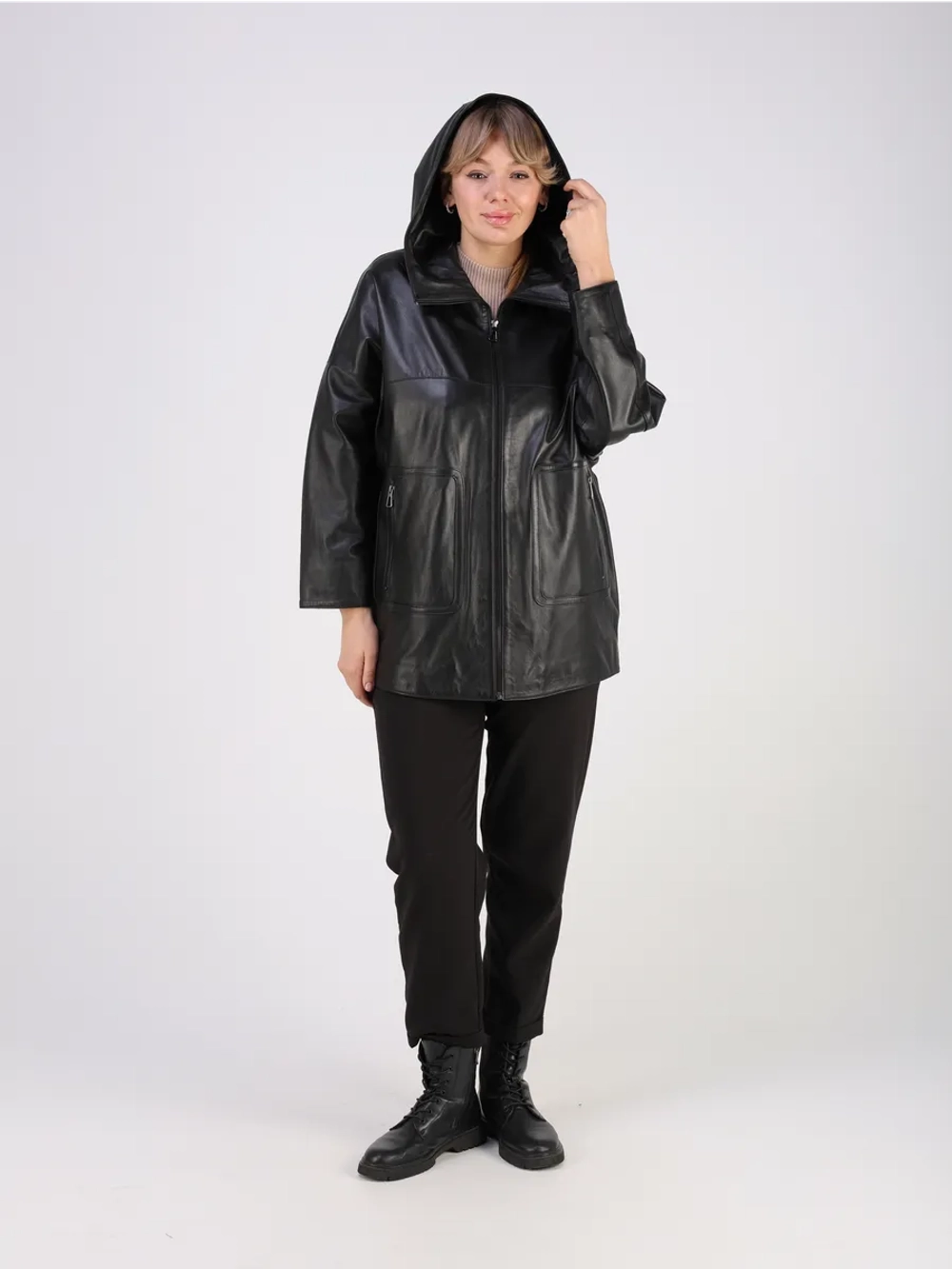 Кожаная куртка демисезонная оверсайз с капюшоном