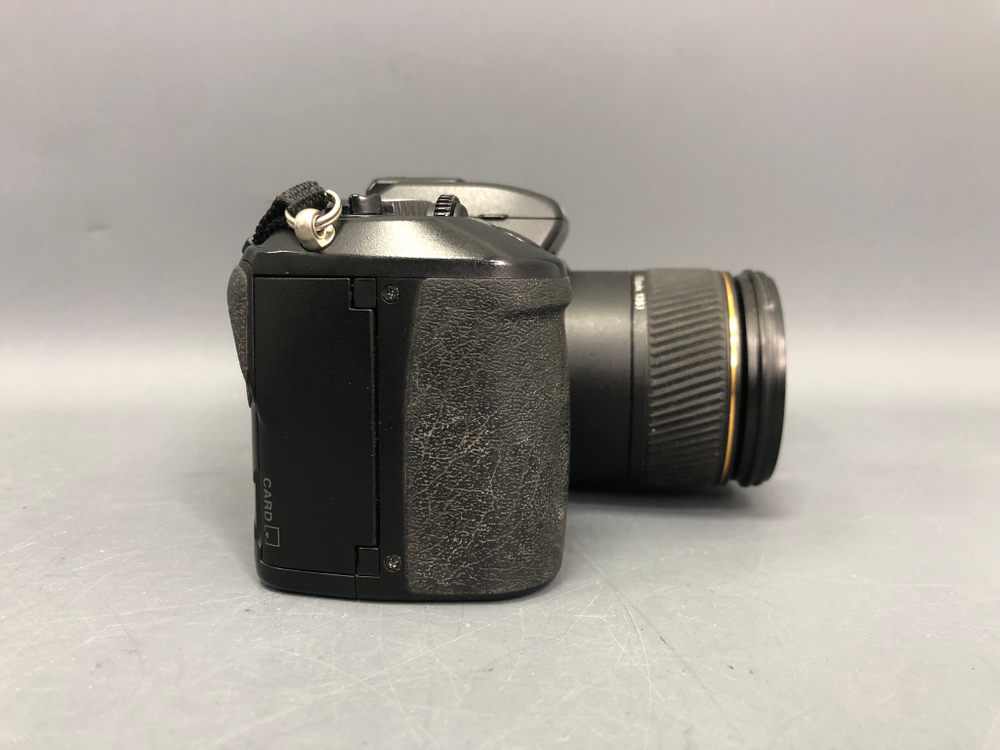 Konica Minolta Dimage A200