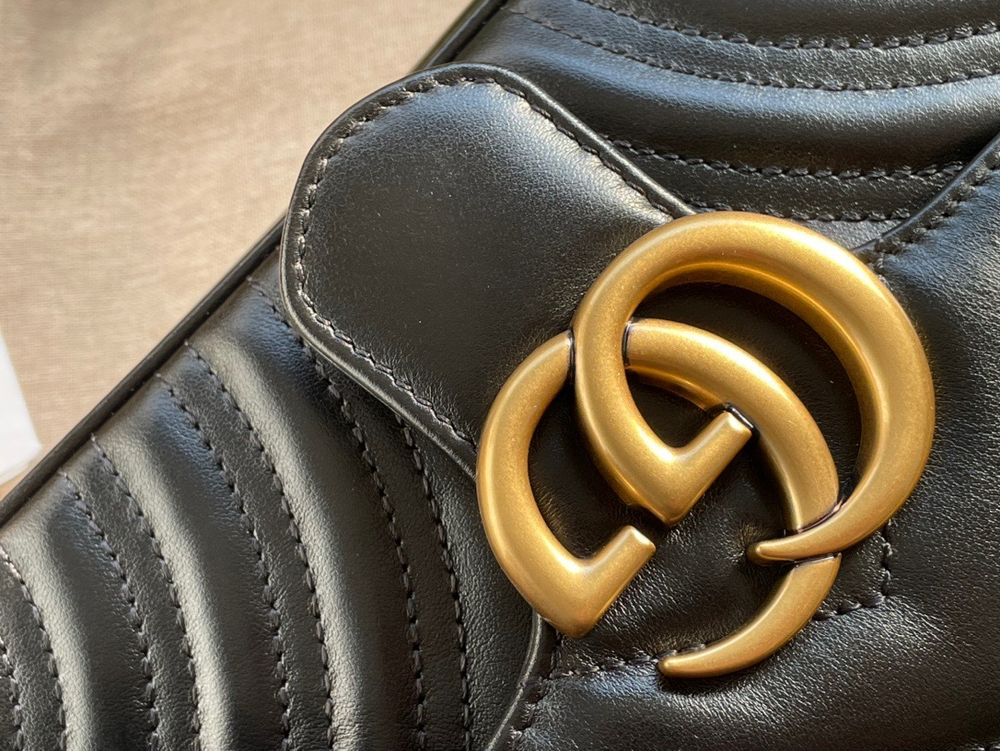 Gucci Marmont 22 cm