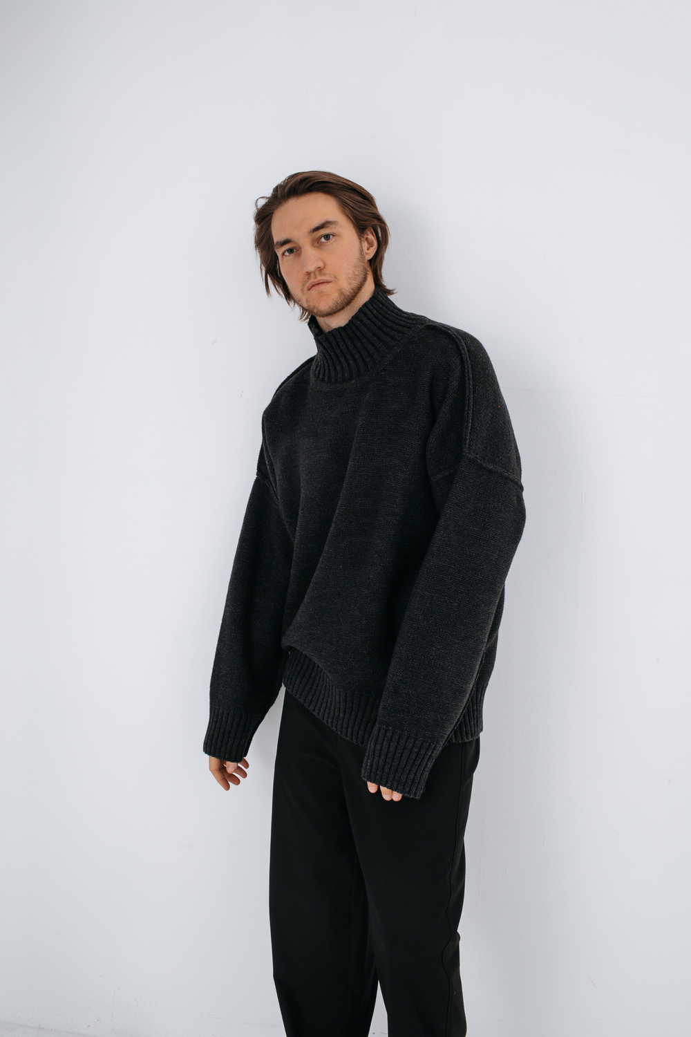 СВИТЕР SWEATER