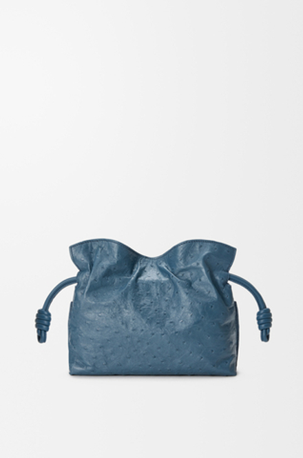 Loewe Мини-клатч Flamenco из страусиной кожи, синий