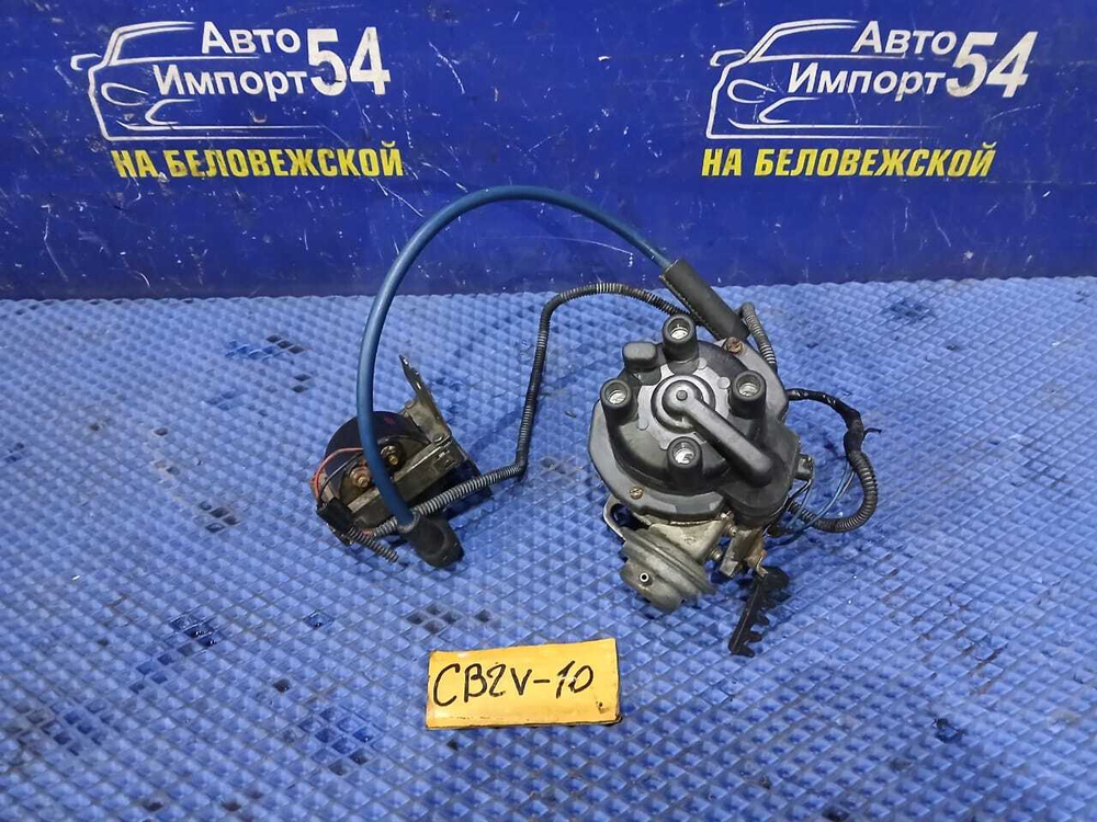 Трамблер MITSUBISHI LIBERO 1999