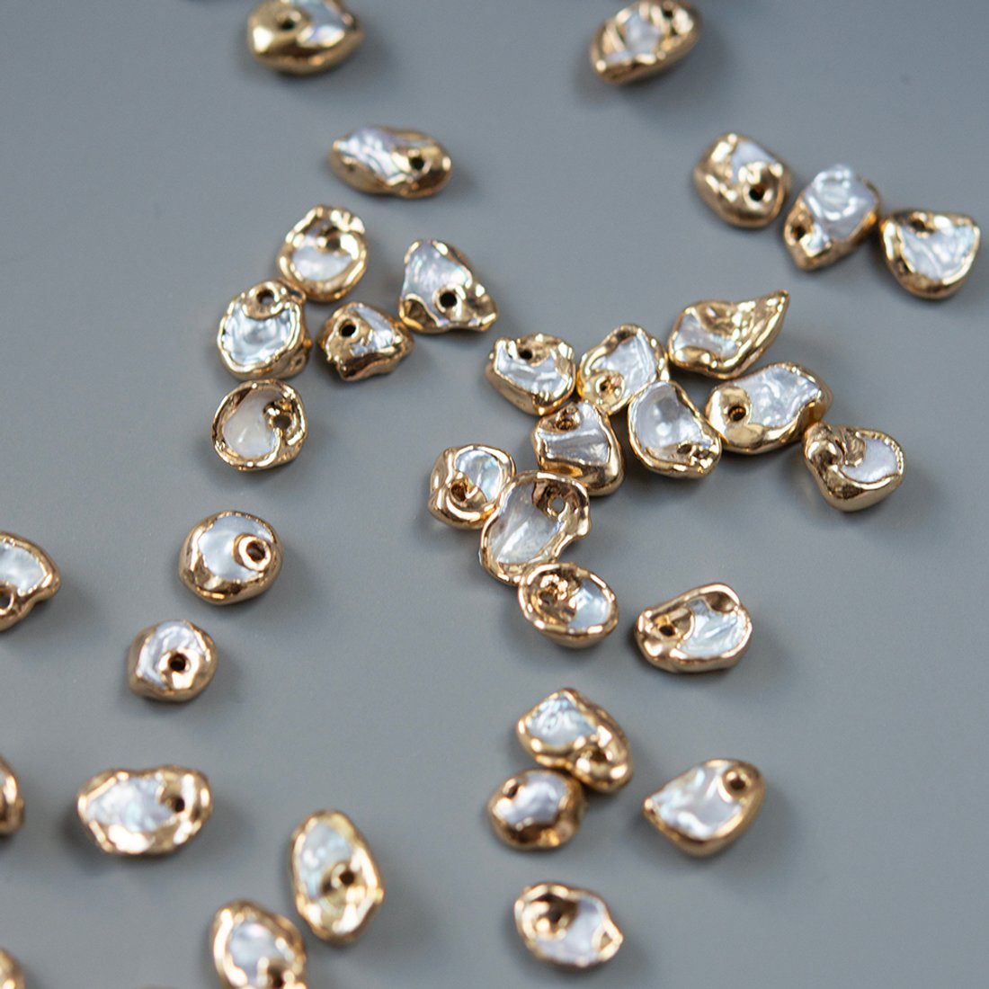 Мини-подвеска из жемчуга Кеши, обрамленная позолотой, 6-9мм