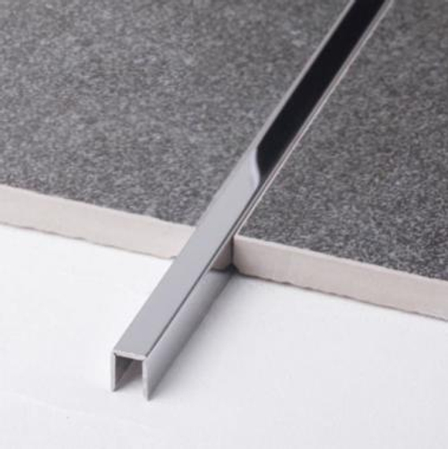 П - образный профиль из нержавеющей стали SUP15-10H глянец 2700 мм