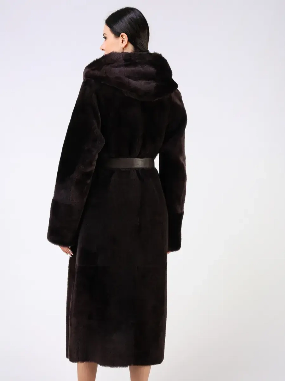 Дубленка зимняя шуба натуральная с капюшоном длинная