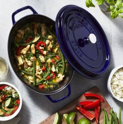 STAUB Чугунная форма для запекания Cocotte Oval 29см 4,2л (сорт II)