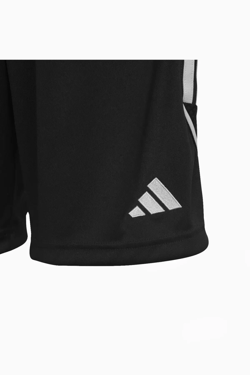 Шорты adidas Tiro 23 League Junior