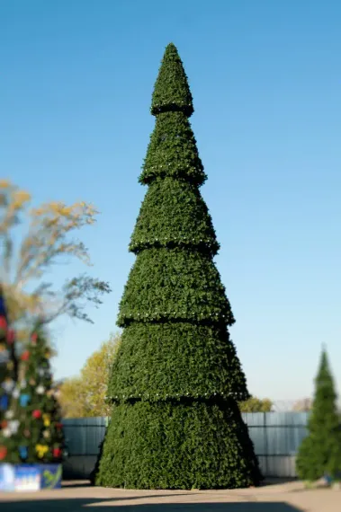 Уличная елка сегментная Сибирская зеленая 18 м., каркасная, ПВХ, Green Trees (GT18SIBPVC)