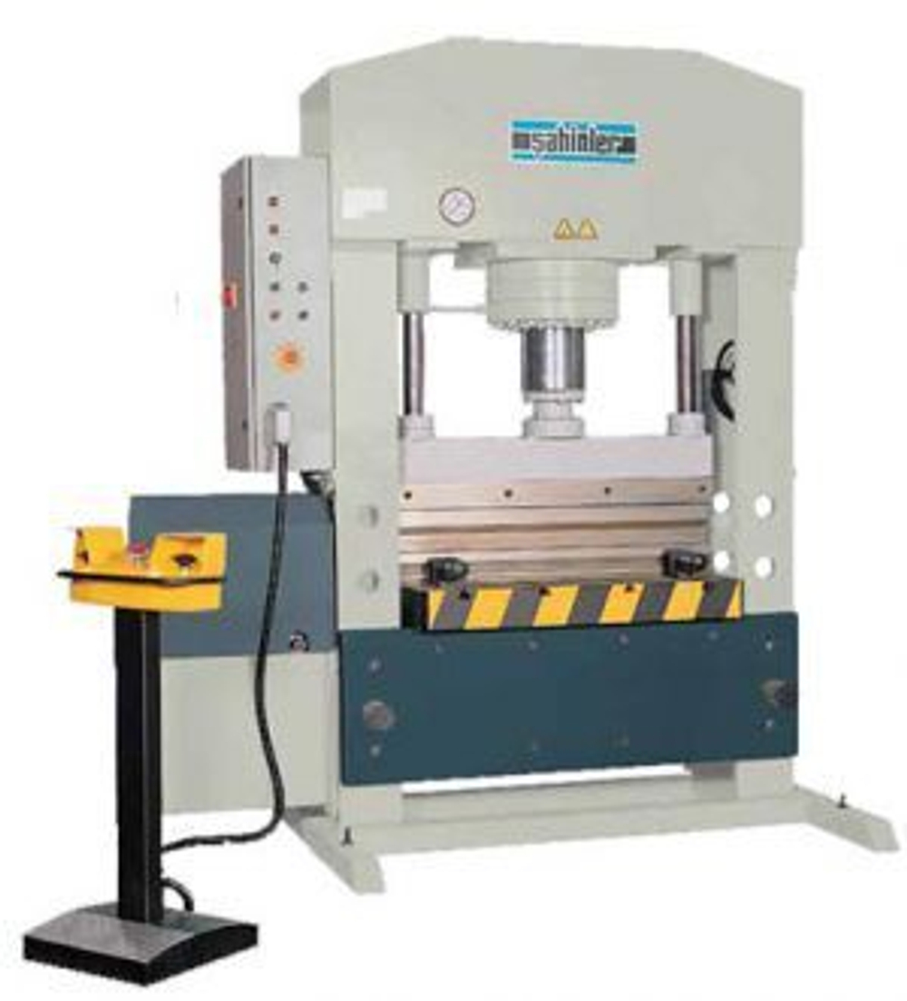 Гидравлический пресс Sahinler AP 1520/100