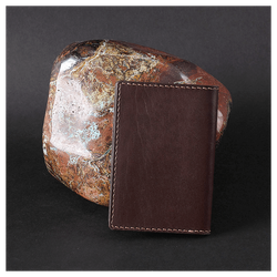 Кожаная обложка на паспорт «Медведь»