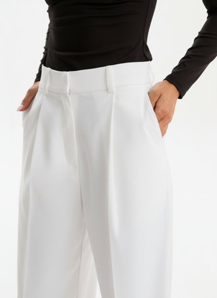 Брюки Classic со стрелками, цвет белый