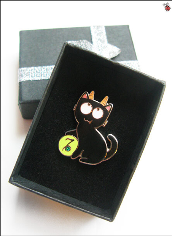 Брошка-значок "Знак Зодиака Котокозерог"