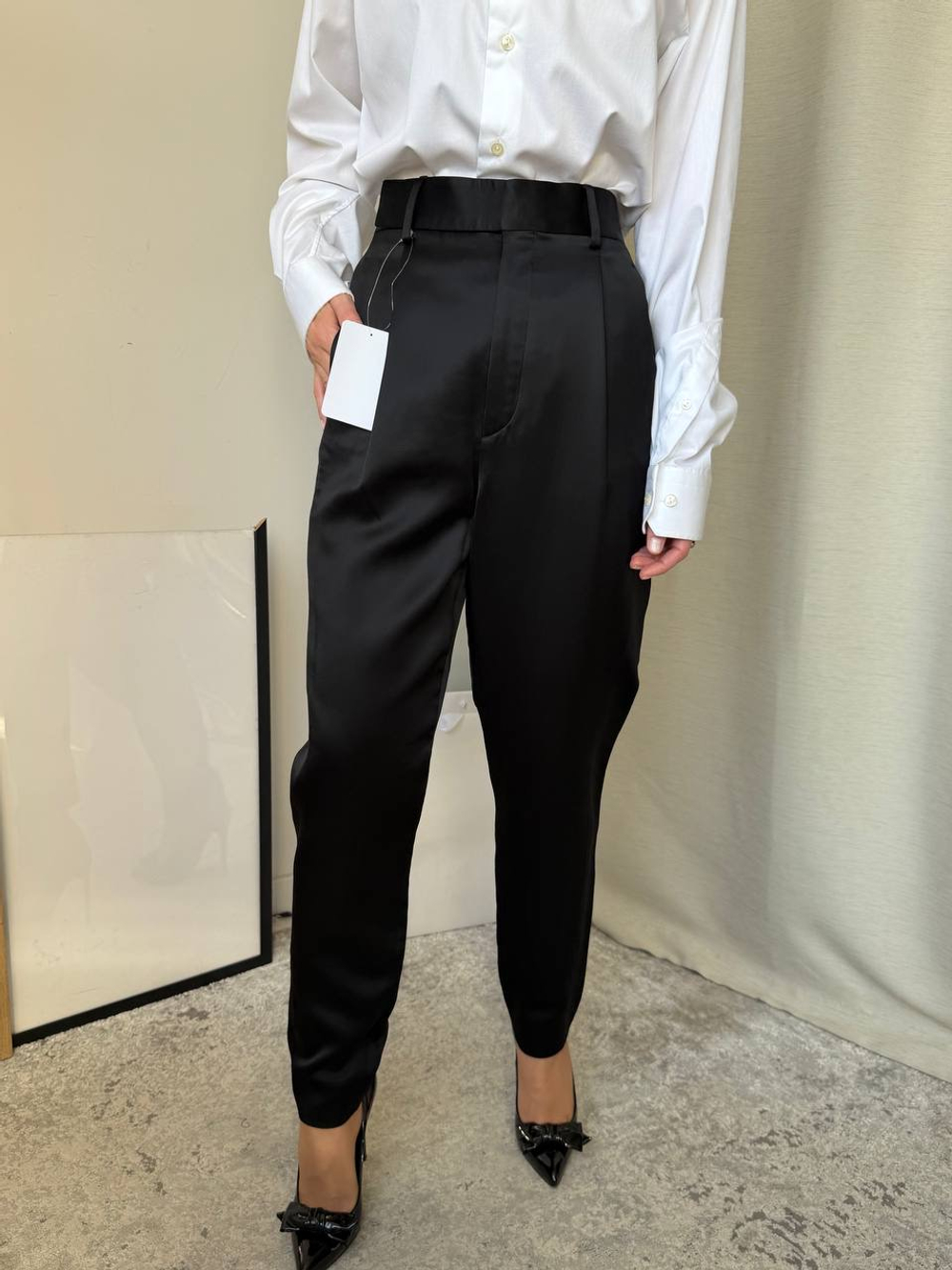 Новые атласные брюки Saint Laurent, S