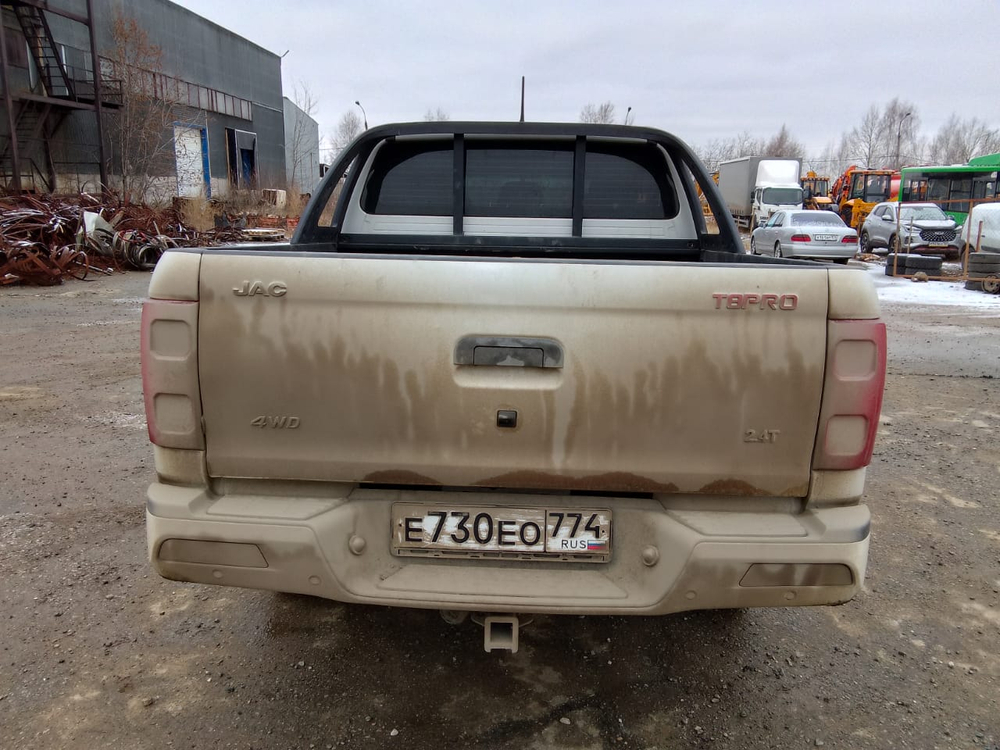 JAC T8 Pro 2.4 T MT 4WD Full Extra