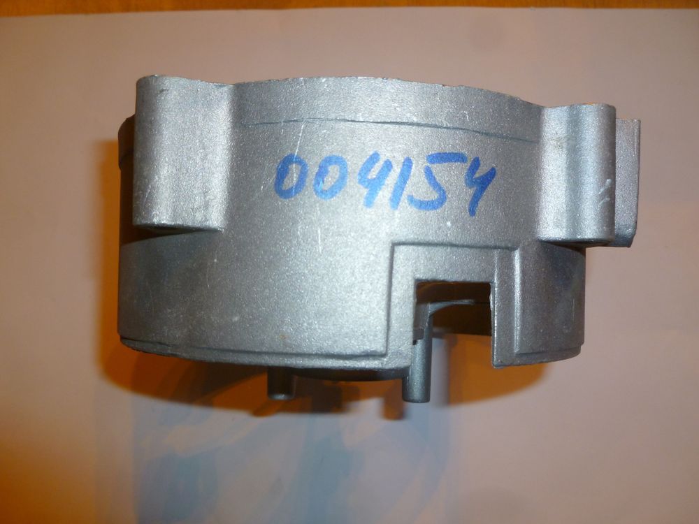 Крышка генератора (под подшипник ,лапы) SGG-2600 E