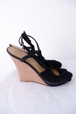 Босоножки Carlo Pazolini удобные 39 размер