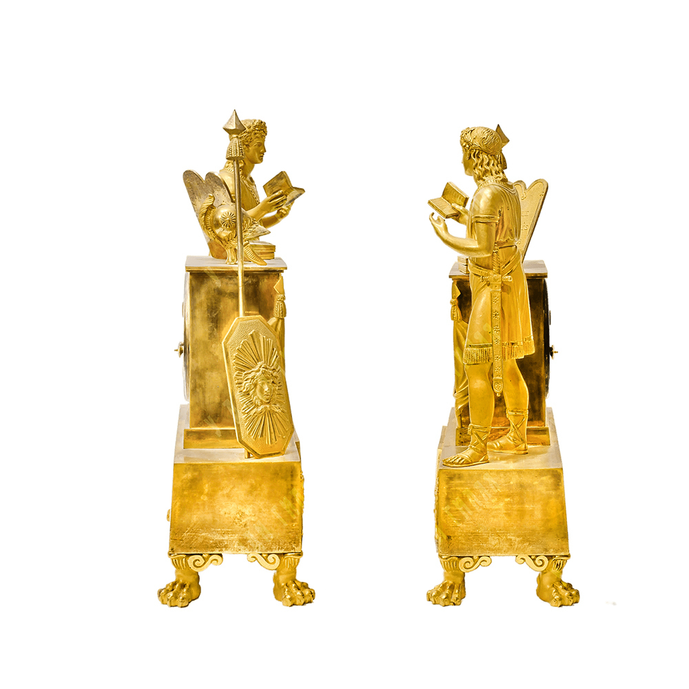 Каминные часы «Чтение Александра Македонского».  Франция. 2-я пол. XVIII в.